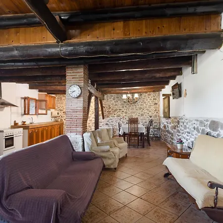 Country house Llevorer *